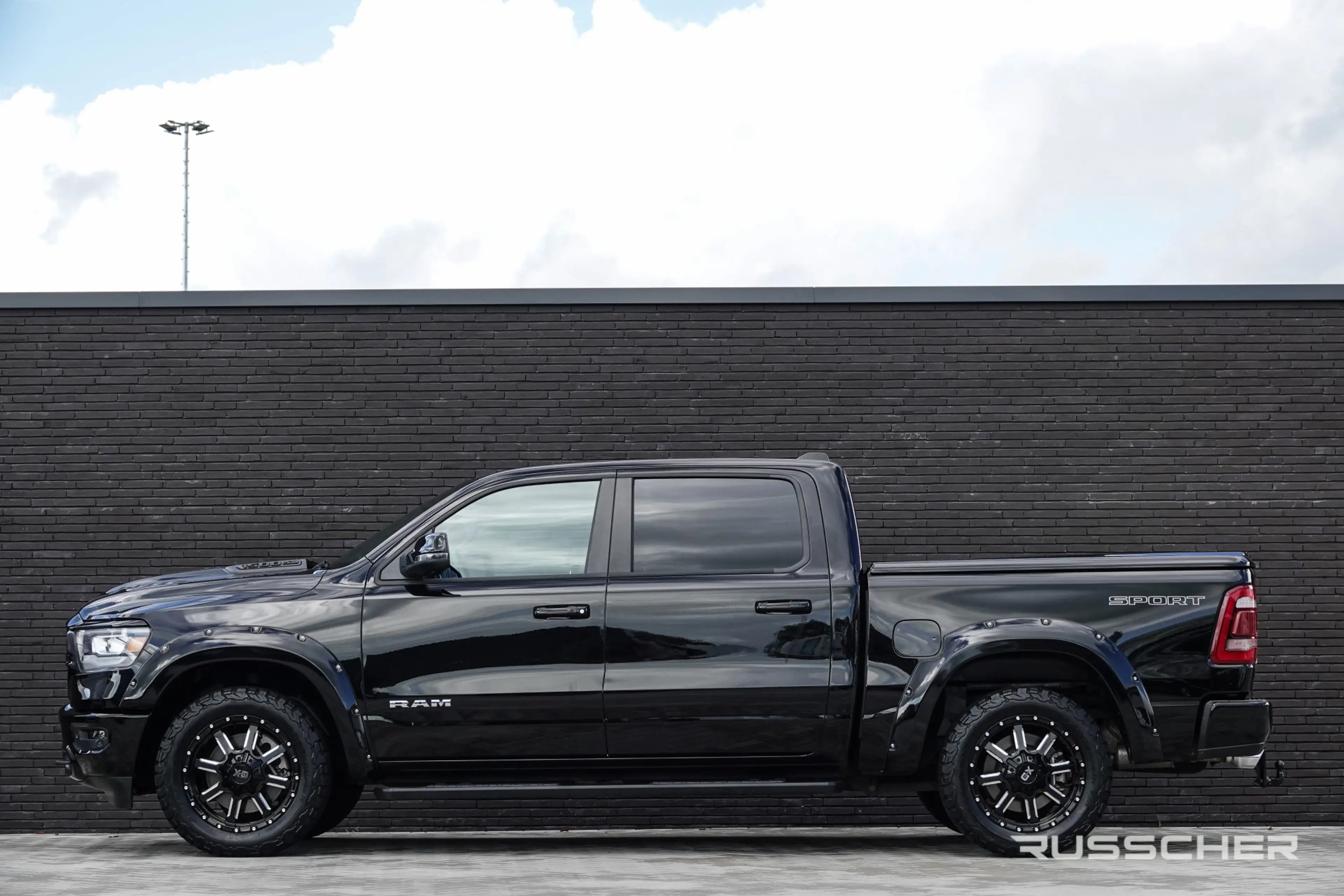 Dodge RAM 1500 5.7 V8 401Pk 4x4 | Crew Cab | Laramie | Leder — photo 4