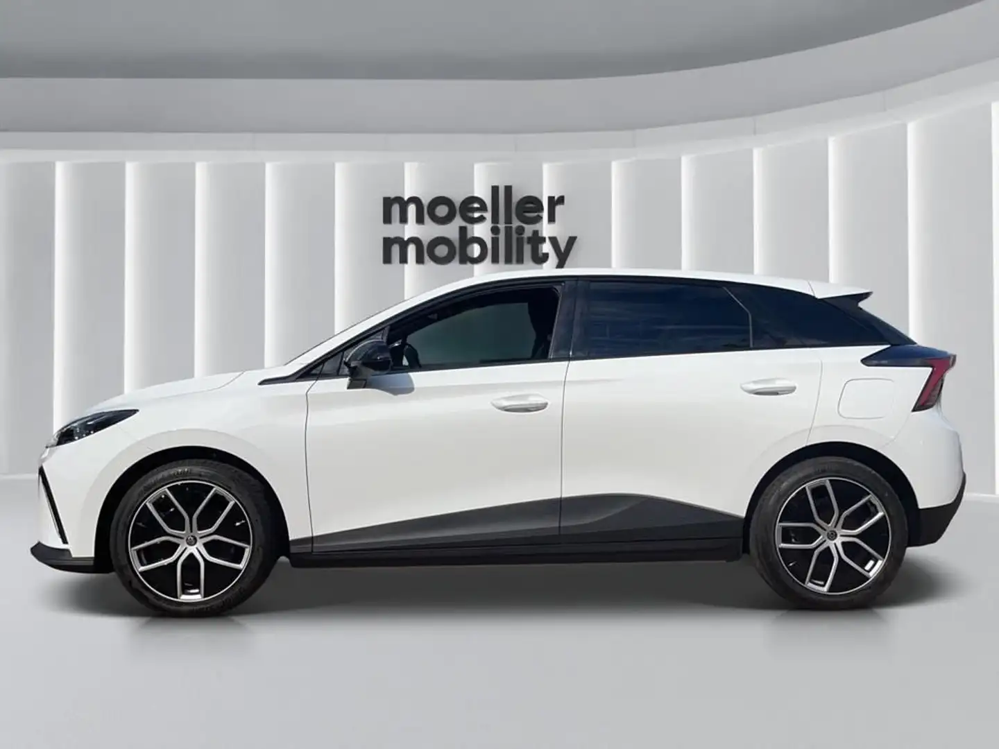 MG MG4 Luxury MY25 64 kWh 450km Reichweite lt.WLTP Weiß - 2