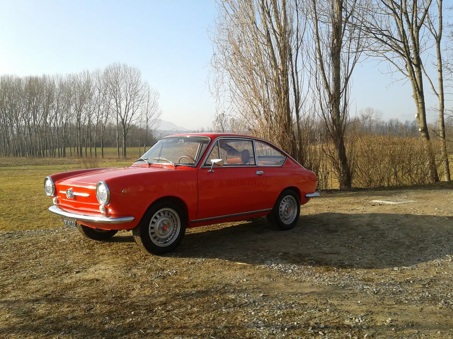 Fiat 850 Coupé Красный - 1