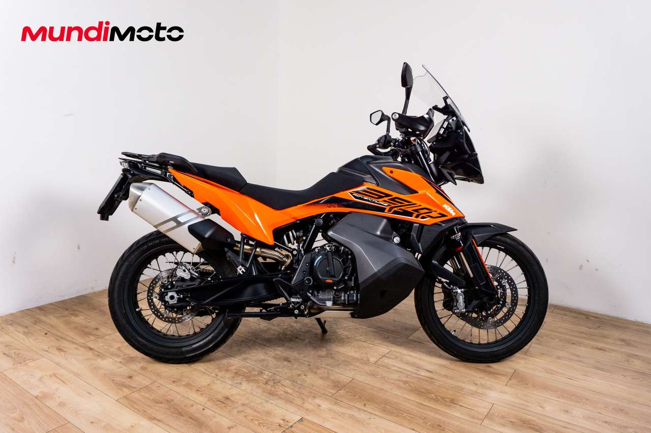 KTM 890 Adventure