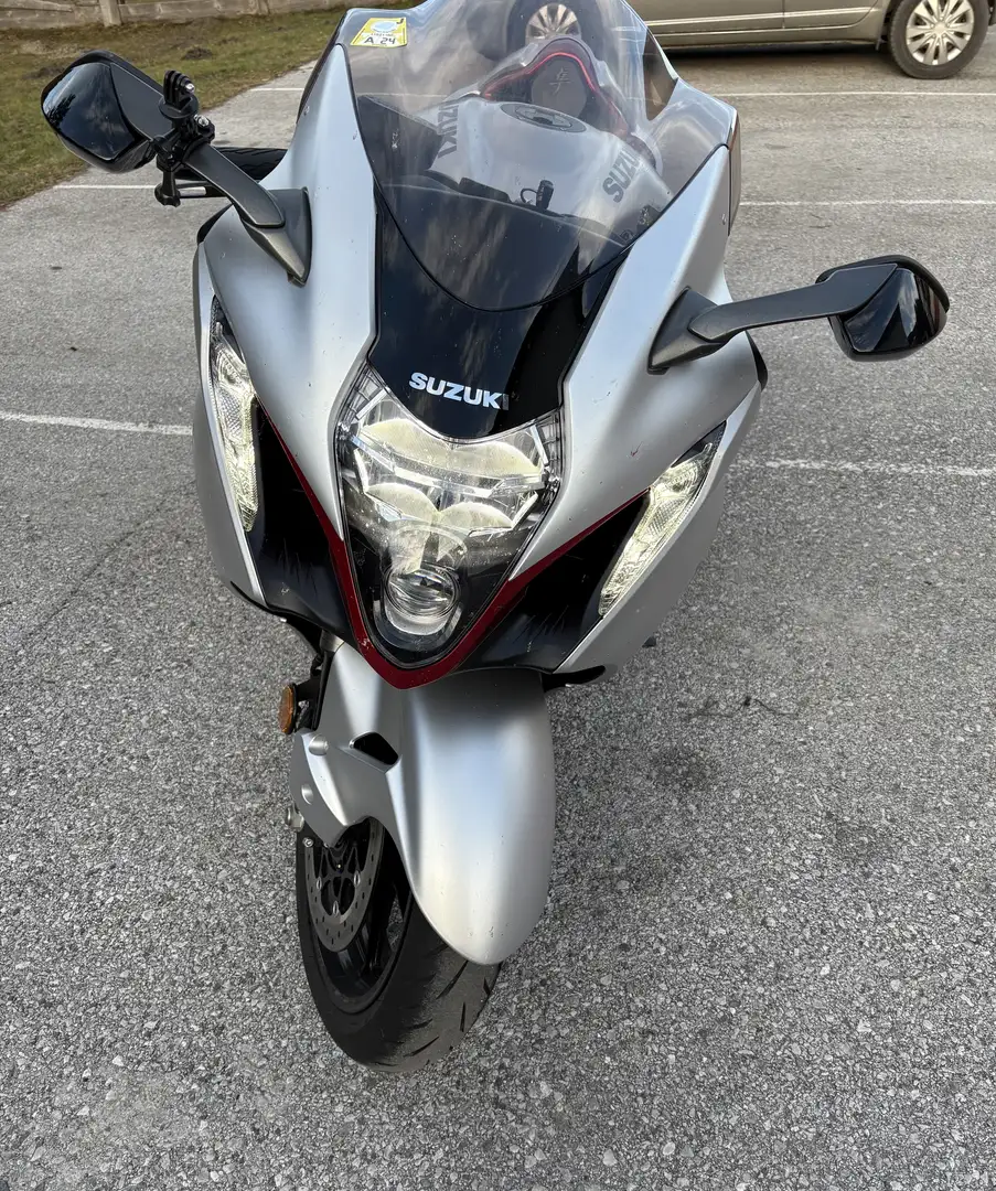 Suzuki Hayabusa Gris - 1