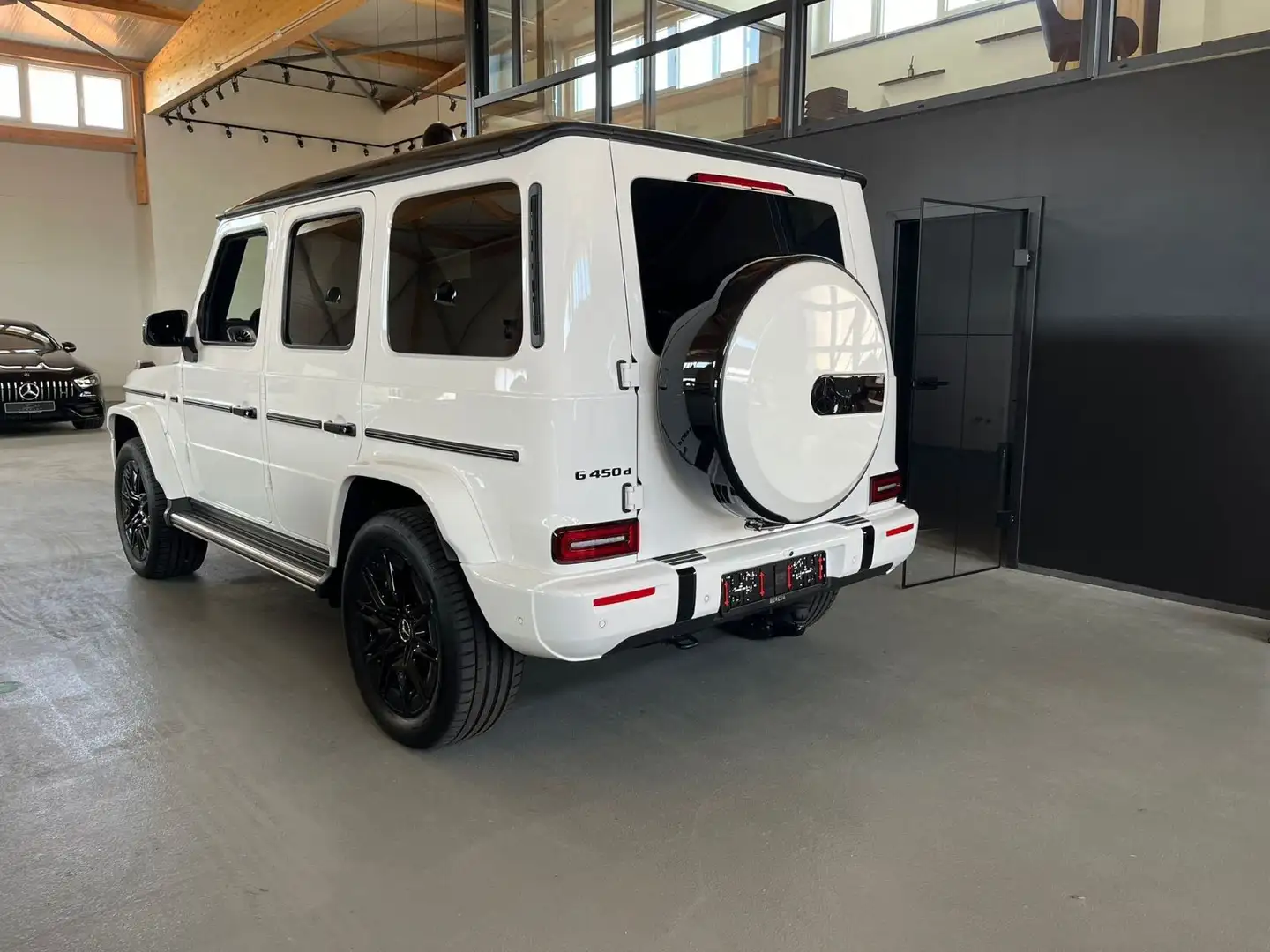 Mercedes-Benz G 450 G450d/AMG/SUPER/FACELIFT/2025/NIGHTII/KOMF/STOCK Blanc - 1