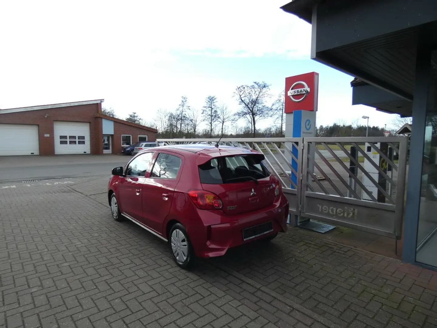 Mitsubishi Space Star Spirit Rot - 2