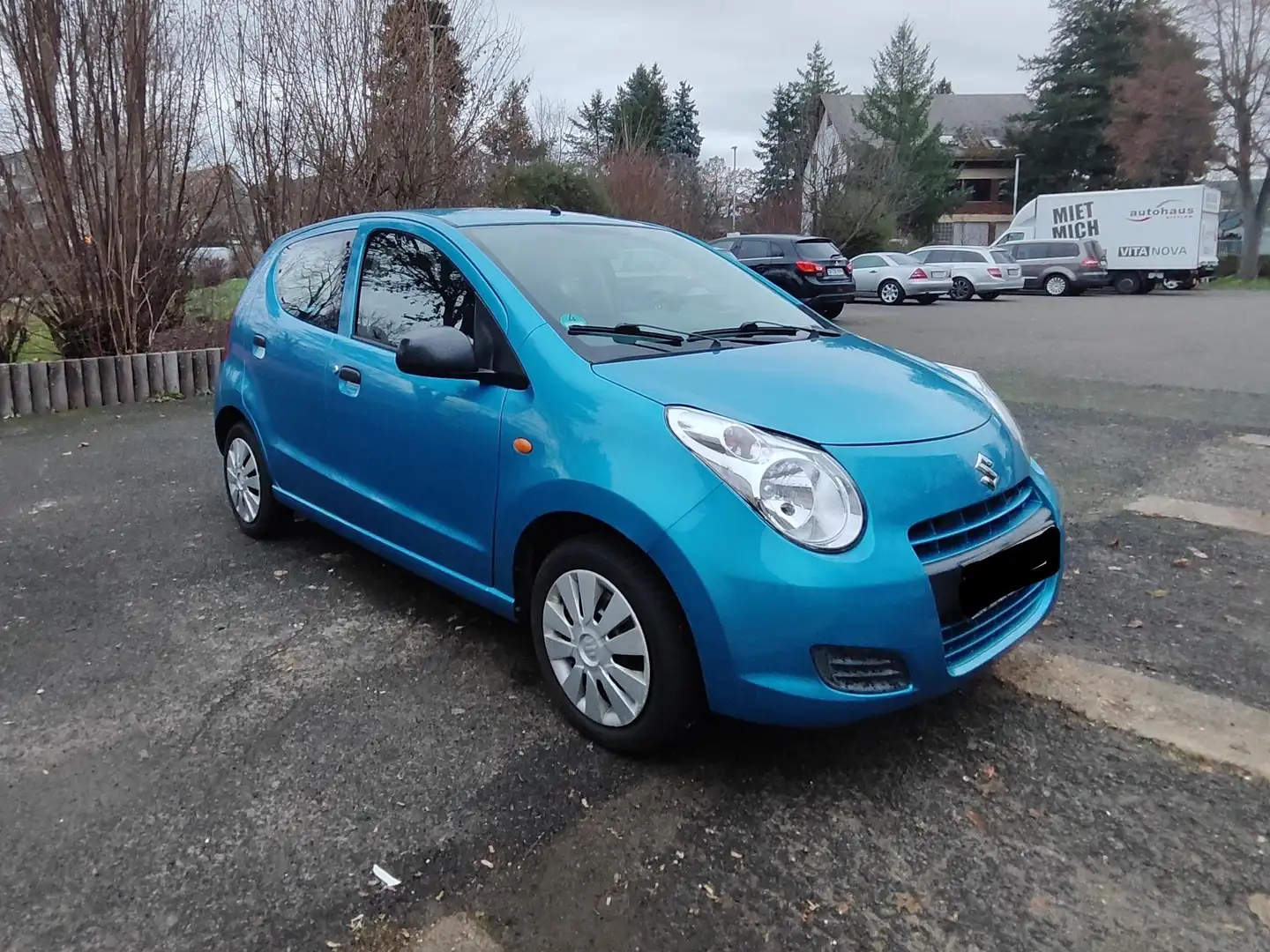Suzuki Alto Alto 1.0 Automatik Blau - 2