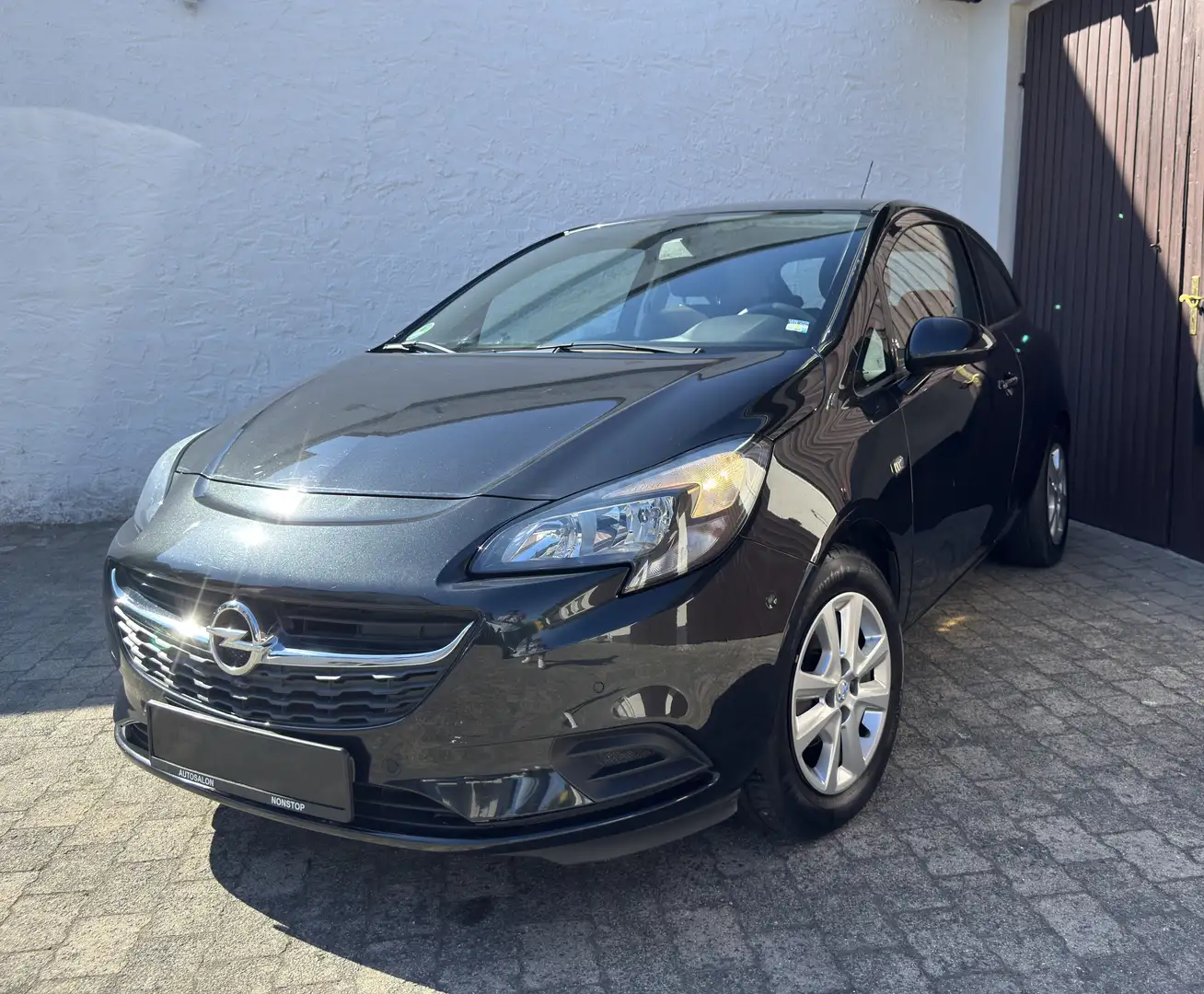 Opel Corsa Edition Schwarz - 1
