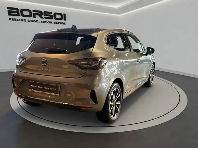 Renault Clio view 5