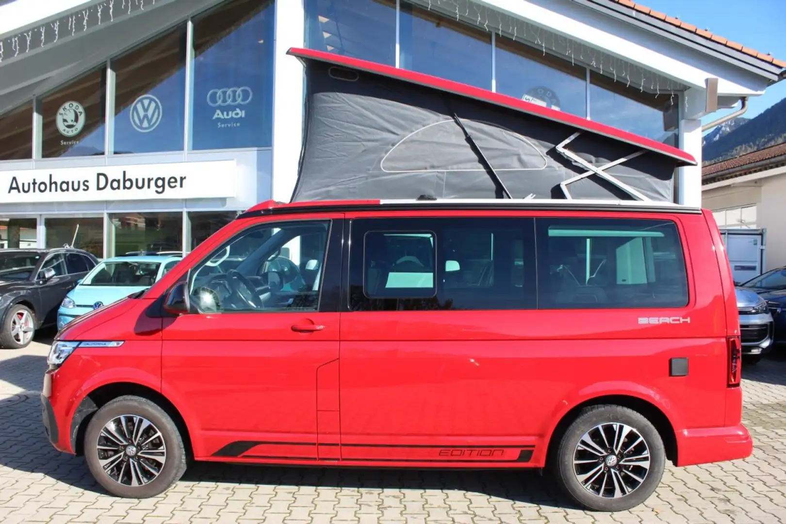 Volkswagen T6.1 California Beach Camper Edition Klima Navi Einparkhilfe Rot - 2