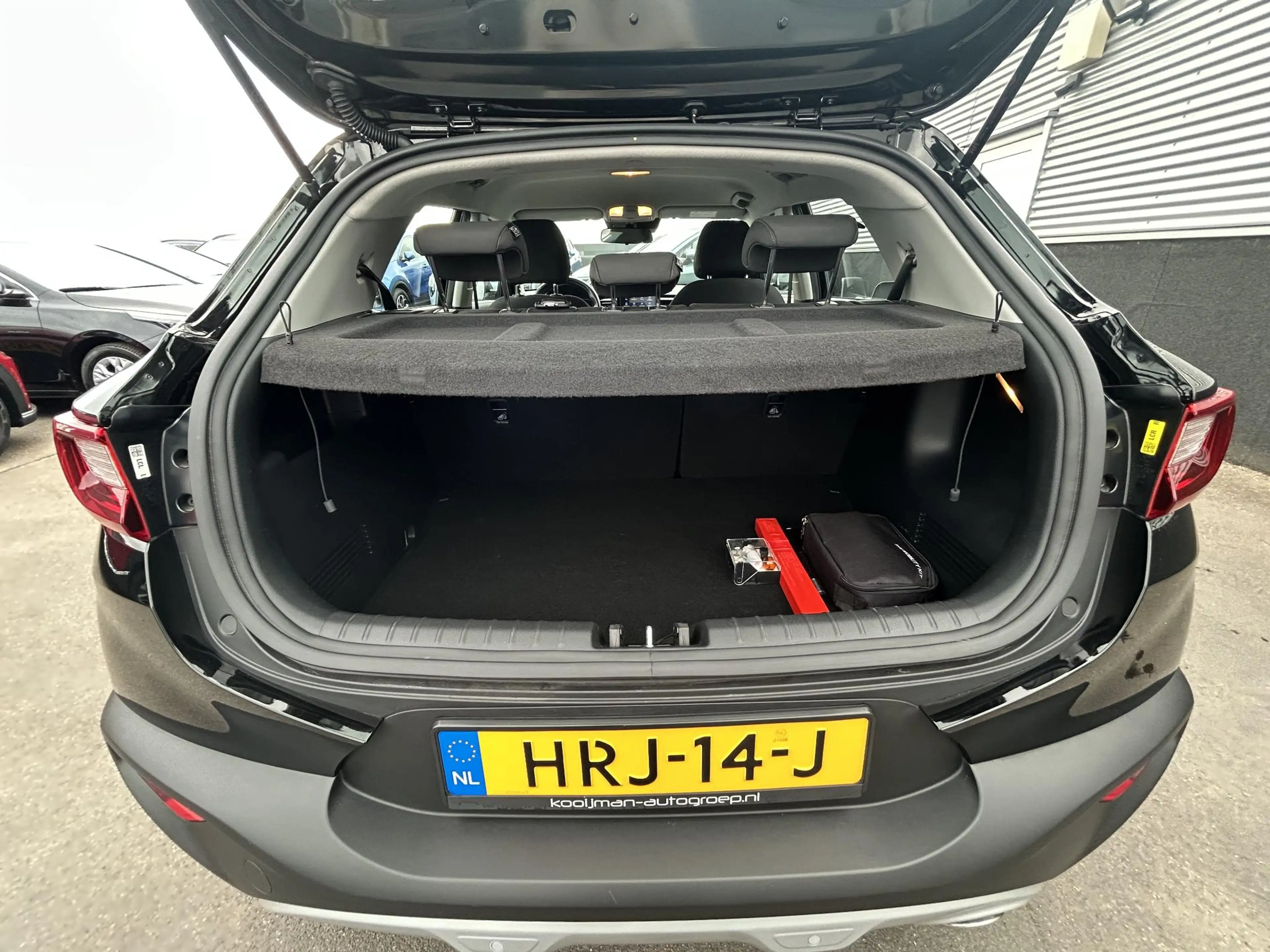 Kia Stonic 1.0 T-GDi MHEV DynamicLine NL-auto, Parkeersensore — photo 8