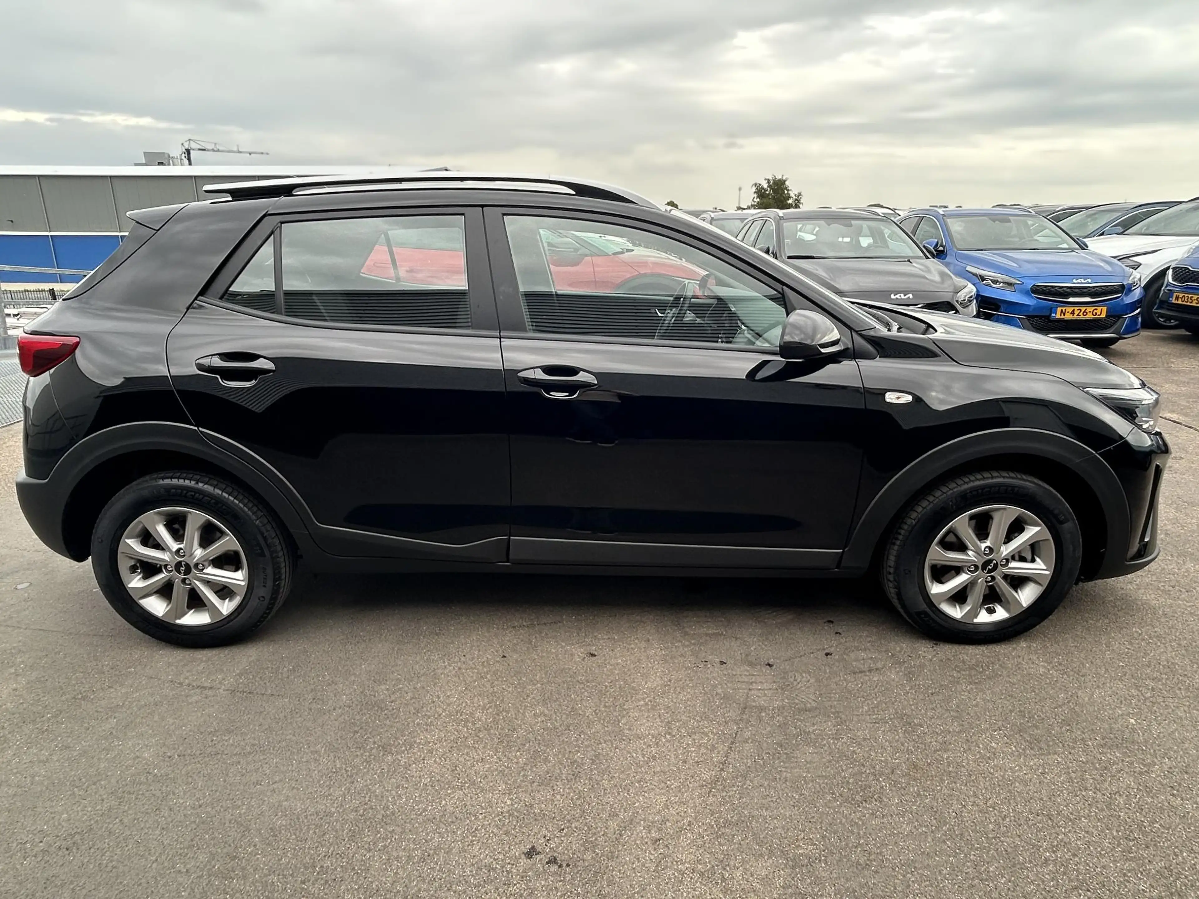 Kia Stonic 1.0 T-GDi MHEV DynamicLine NL-auto, Parkeersensore — photo 10