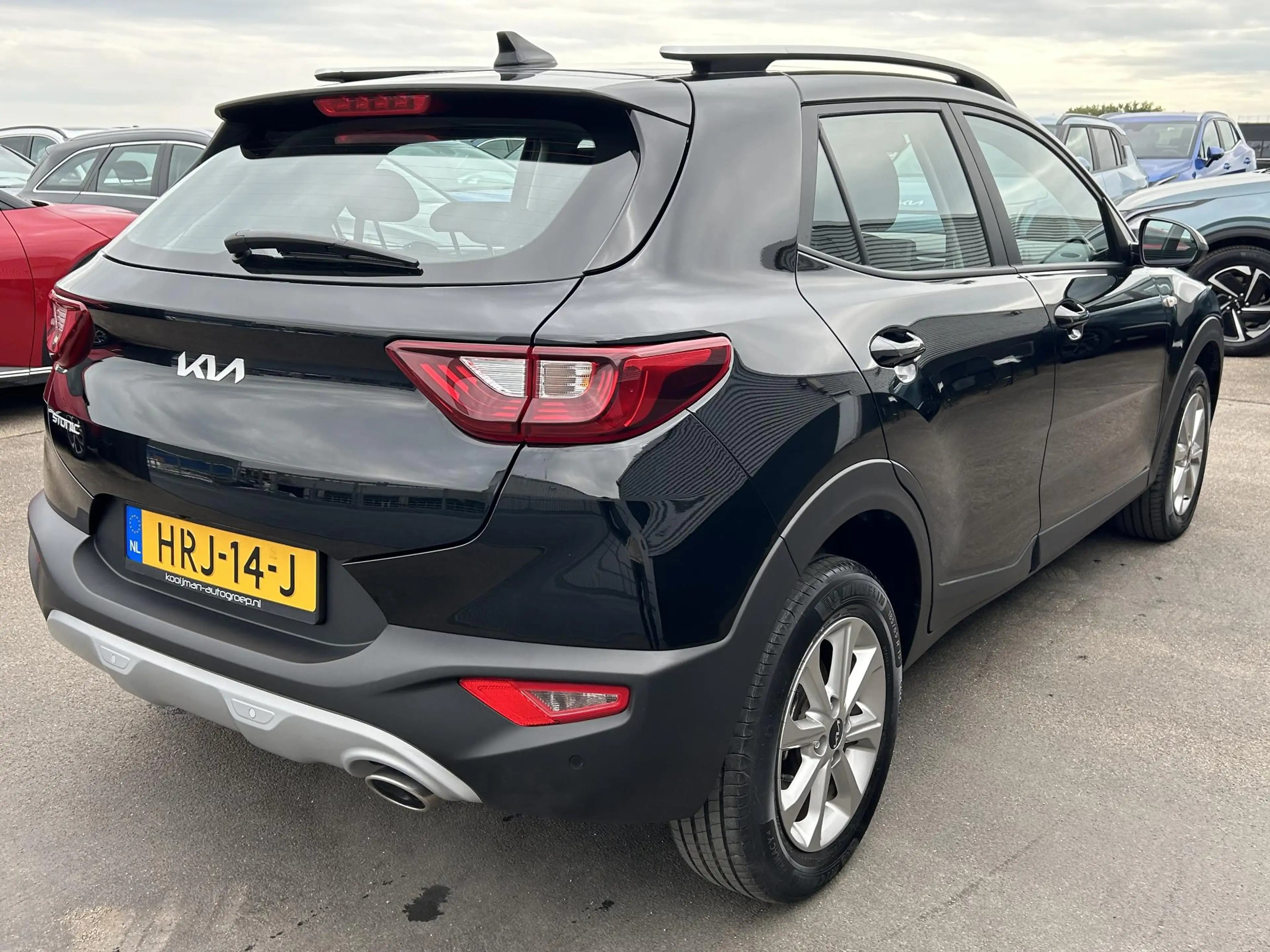 Kia Stonic 1.0 T-GDi MHEV DynamicLine NL-auto, Parkeersensore — photo 9