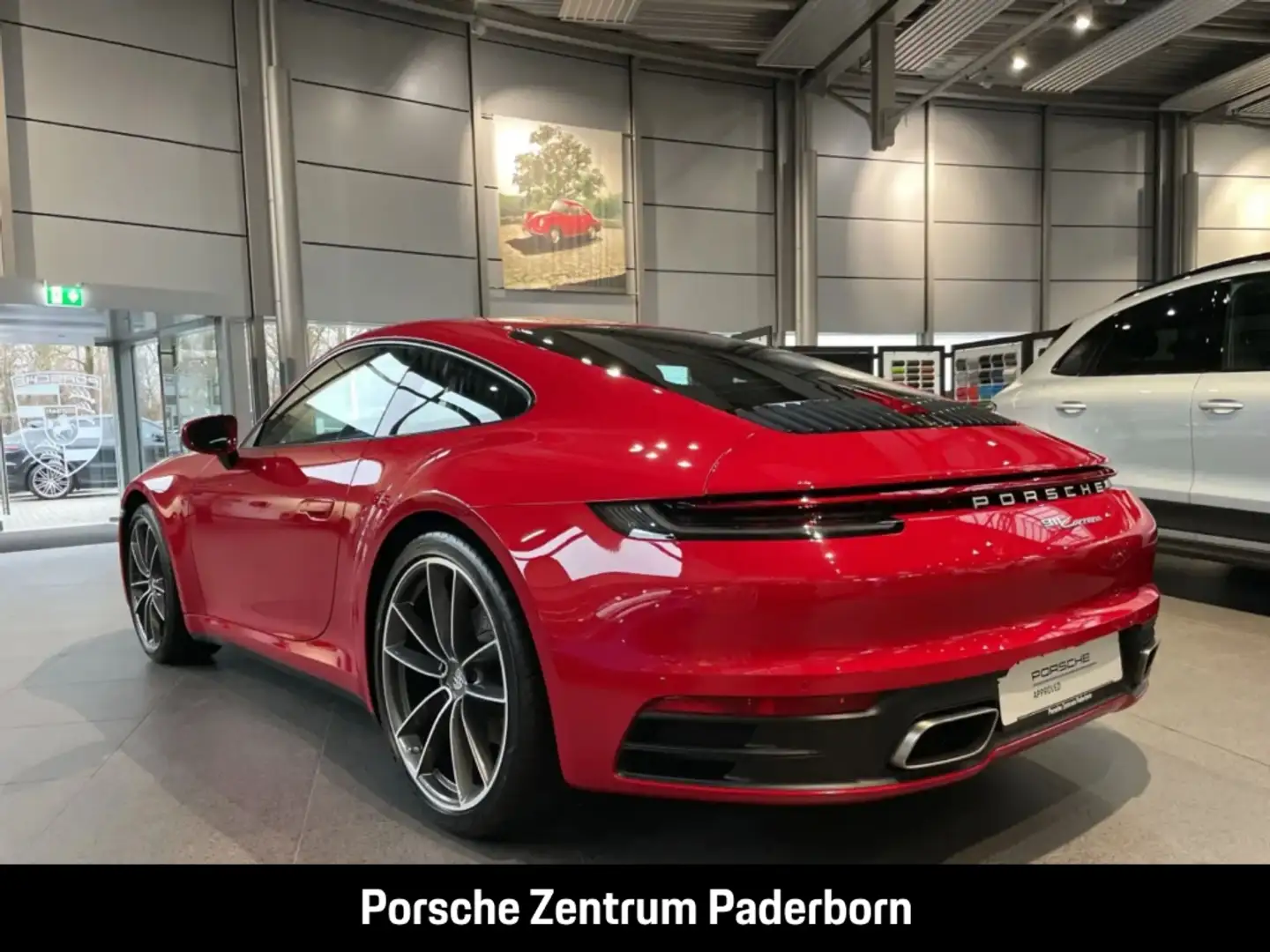 Porsche 992 911 Carrera nur 13.450km PVTS+ BOSE LED PDLS Red - 2