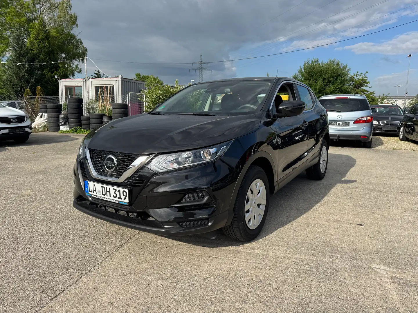 Nissan Qashqai Visia Noir - 1
