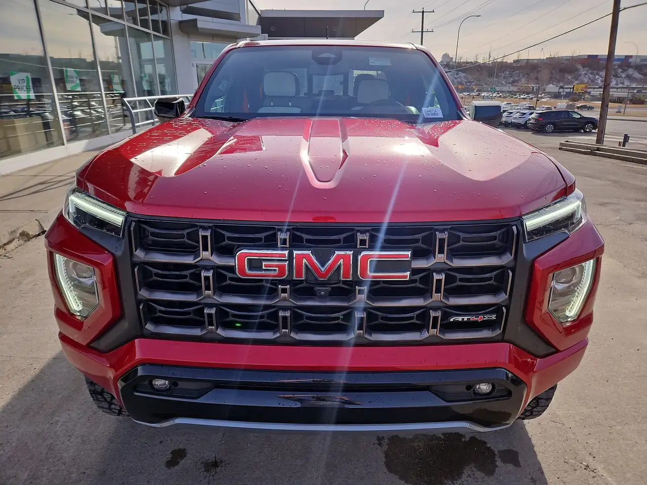 GMC Canyon снимка GMC Canyon