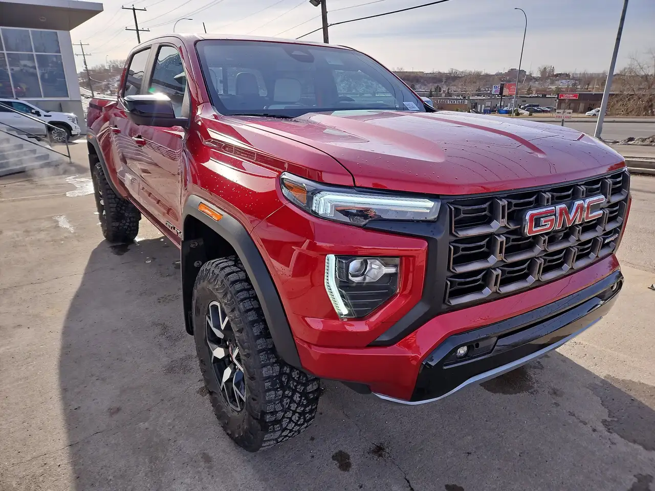 GMC Canyon снимка GMC Canyon