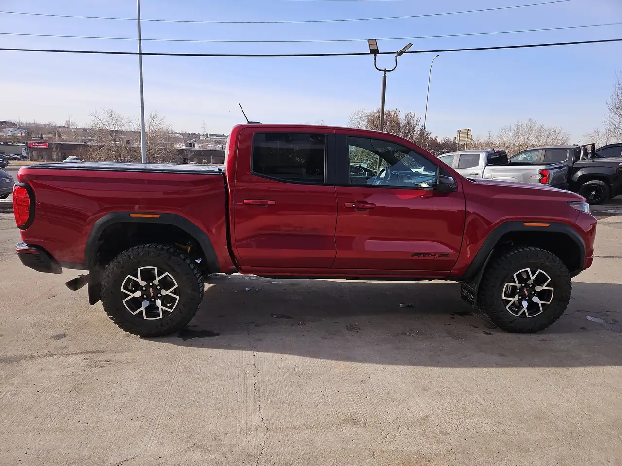 GMC Canyon снимка GMC Canyon
