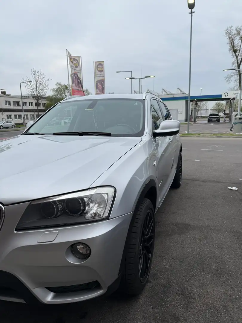 BMW X3 M M Paket Vollaustattung Grau - 2
