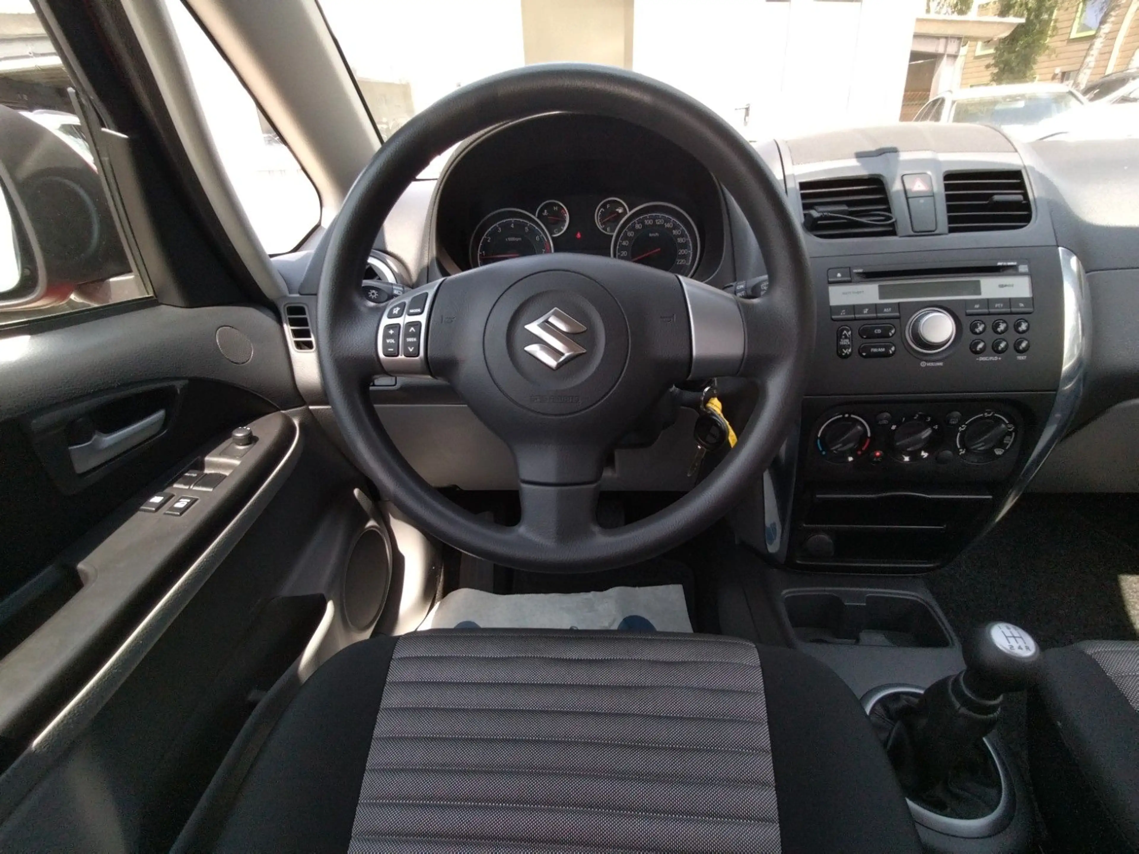 Suzuki SX4 Comfort 4x4+1.HD+68000 km+TÜV/NEU+GARANTIE — photo 13