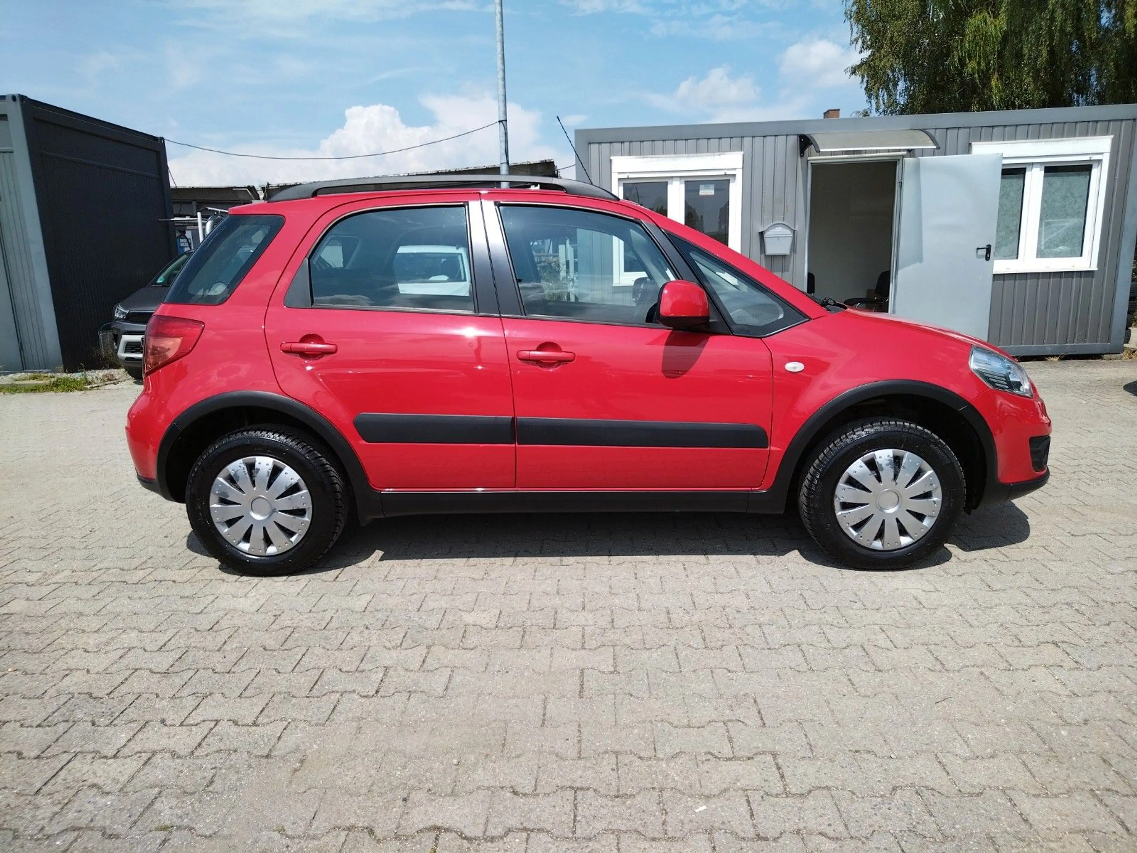 Suzuki SX4 Comfort 4x4+1.HD+68000 km+TÜV/NEU+GARANTIE — photo 4