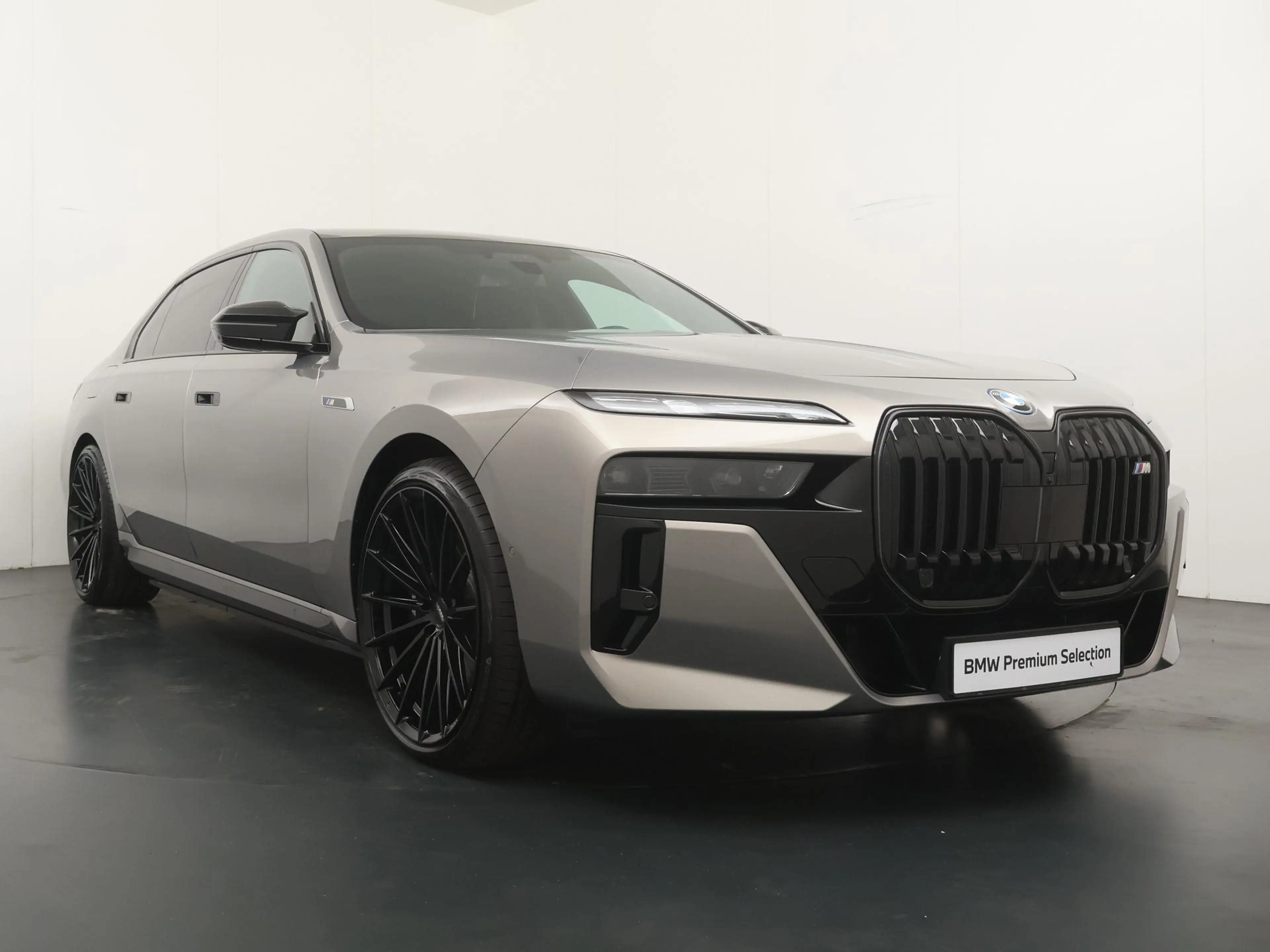 BMW 760 7-serie M760e xDrive | Trekhaak | Skylounge Execut — photo 7