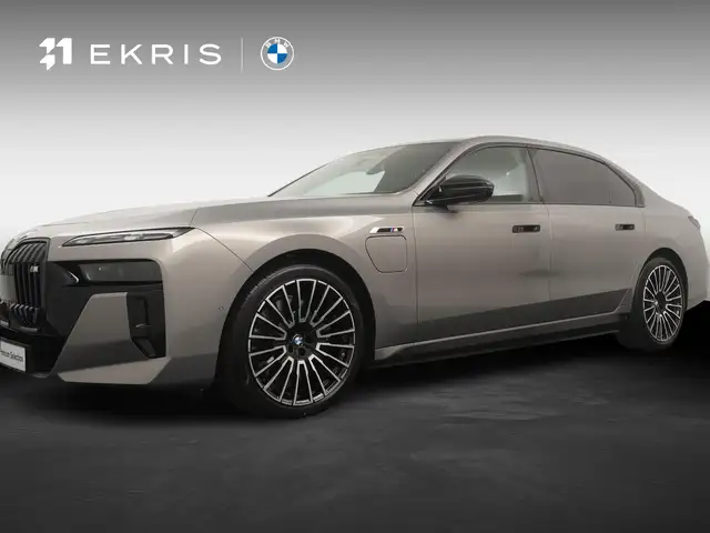 BMW 760 7-serie M760e xDrive | Trekhaak | SoH 100% | Skylo
