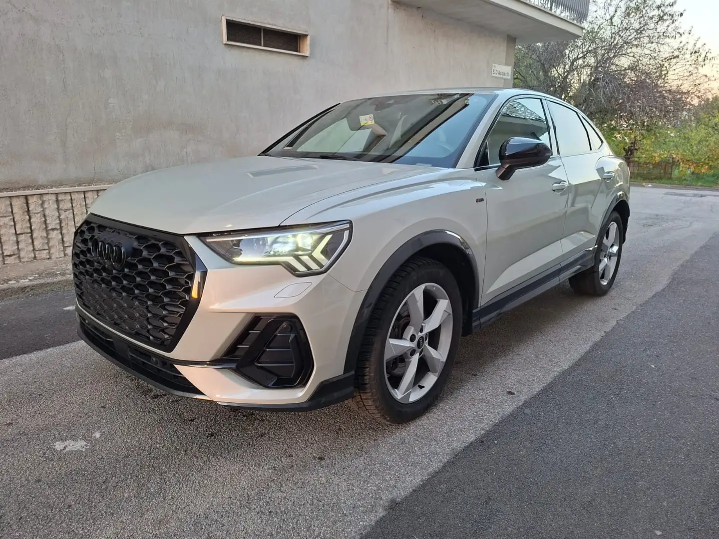 Audi Q3 Q3 Sportback 45 S LINE Bianco - 1