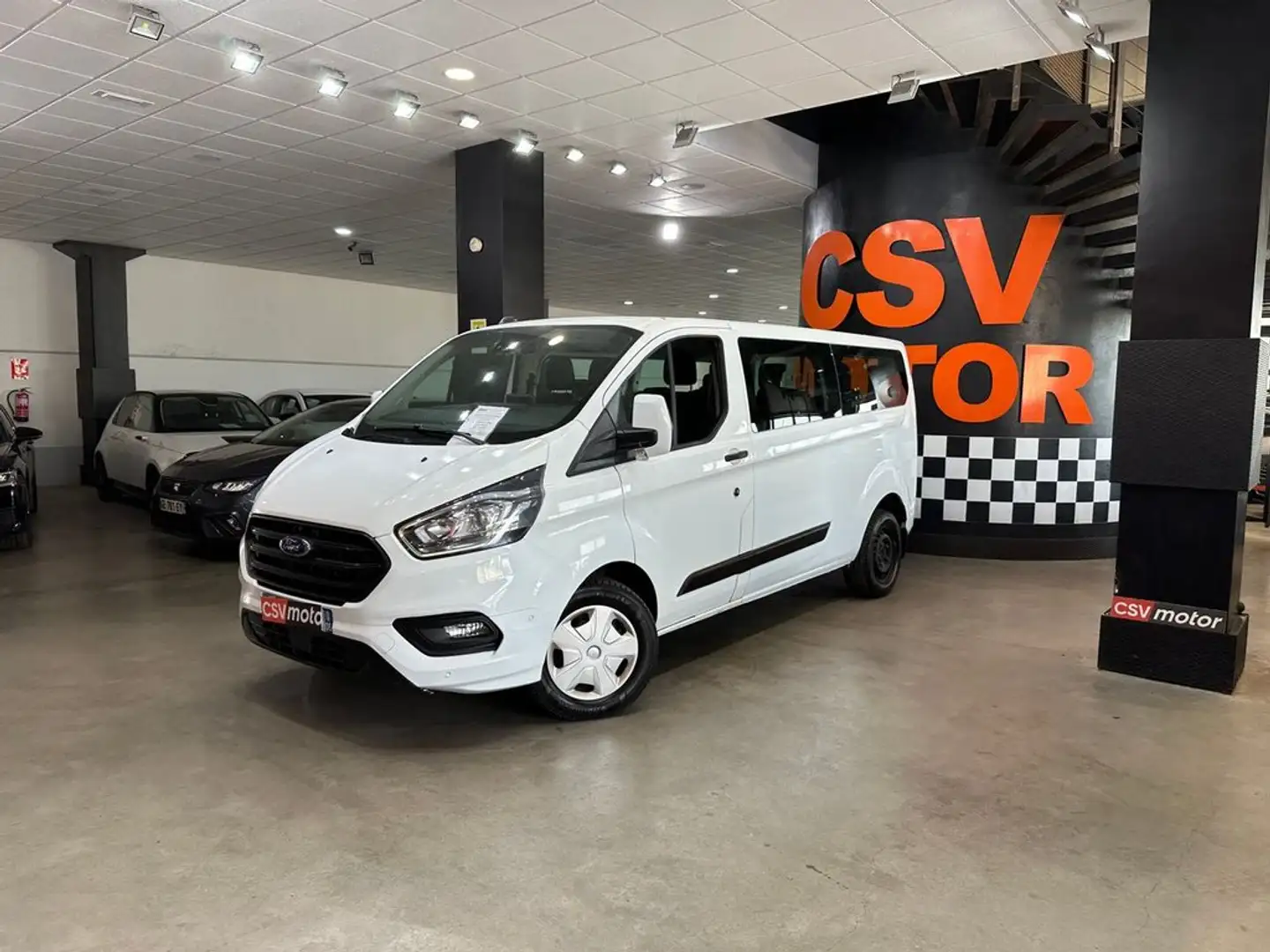 Ford Transit Custom 2.0ECOBLUE 130CV TREND L2H1 Blanco - 2