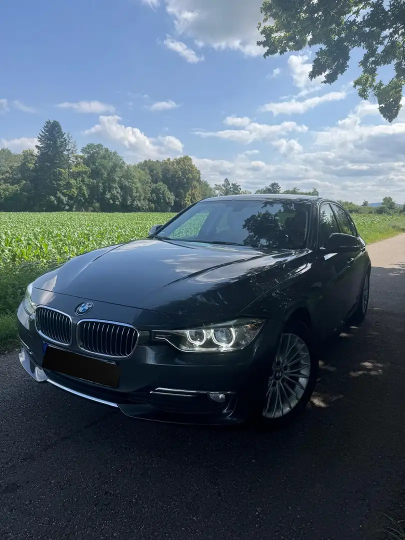 BMW 318 BMW F30 *Luxury Line* Gris - 2