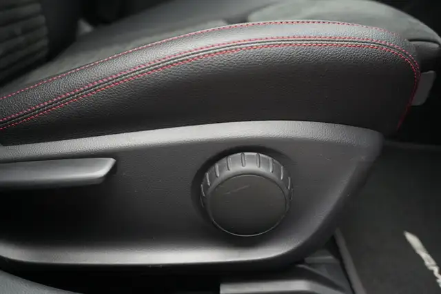 Mercedes-Benz A-Class view 14