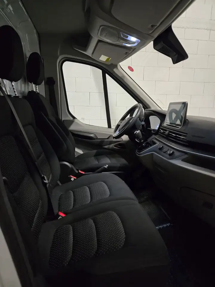 Maxus Deliver 9 2023