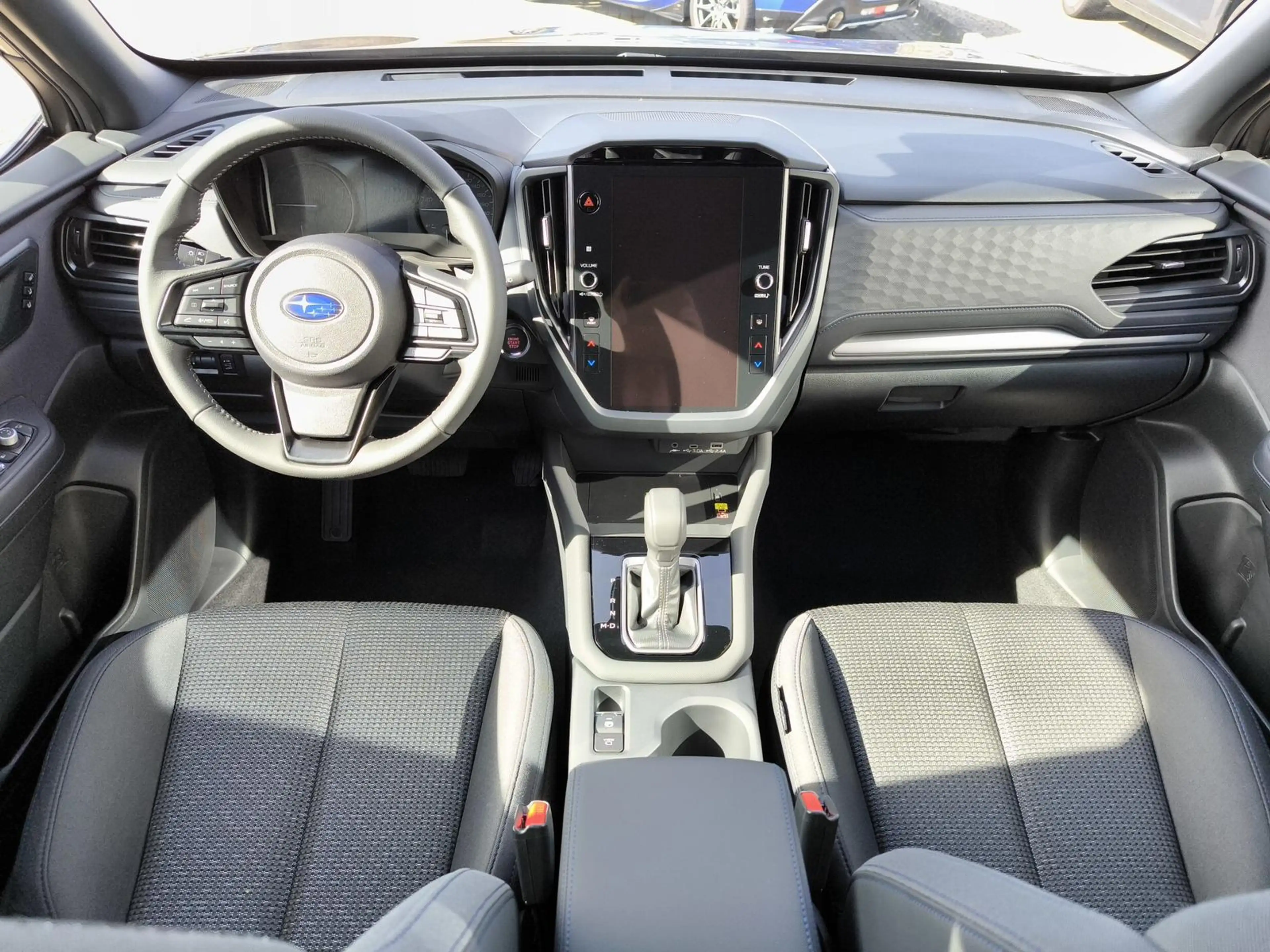 Subaru Forester 2.0ie e-Boxer Exclusive — photo 12