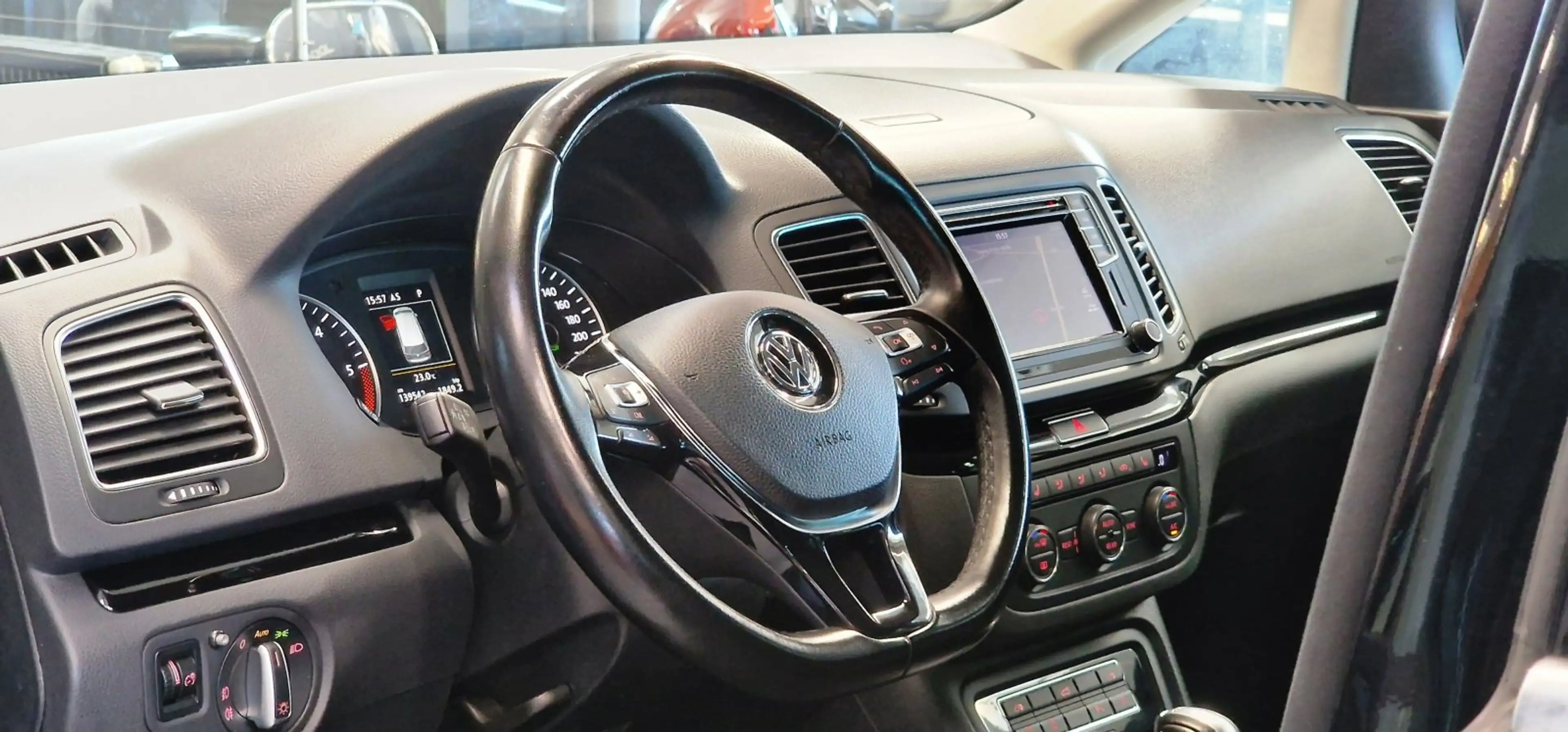 Volkswagen Sharan 2.0 TDI 4-Motion 7-Sitzer Business+ 1-Hand DSG *In — photo 12