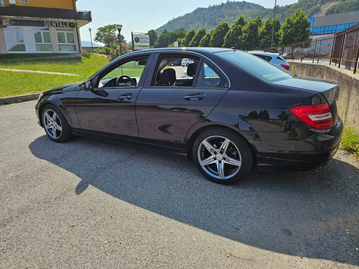 Mercedes-Benz C 200 Classe C - W204 2011 Berlina cdi (be) Avantgarde Noir - 2