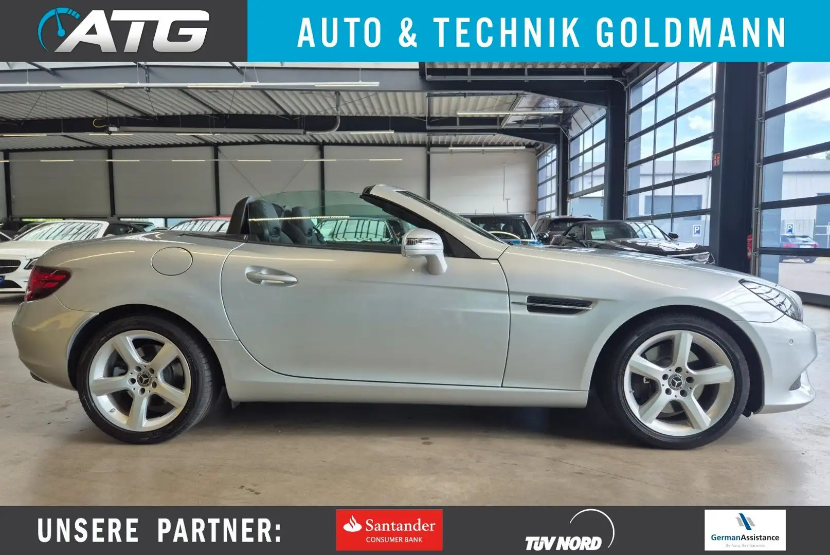 Mercedes-Benz SLC 200 ROADSTER LEDER NAV LED PANO PDC AIRSCARF Silber - 1