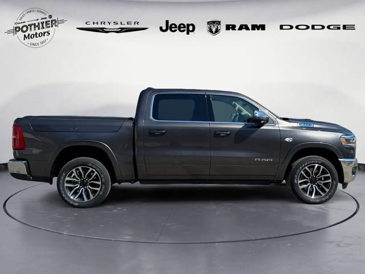 RAM 1500 fotografie RAM 1500