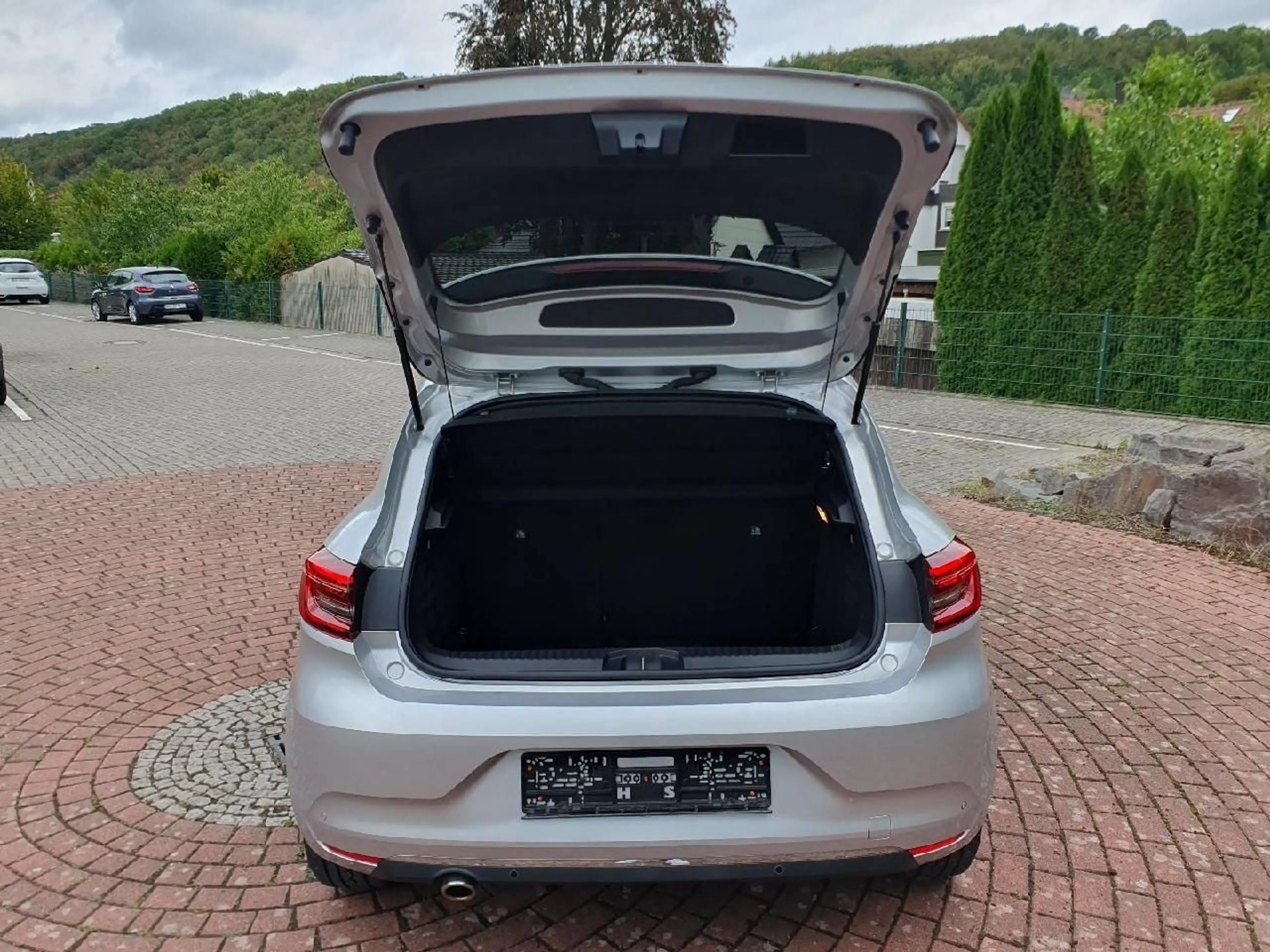 Renault Clio V Techno Automatik — photo 11