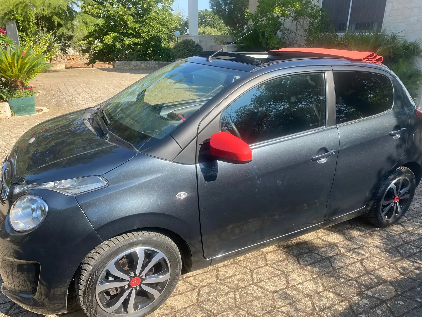 Citroen C1 C1 Cabrio Shine s Чёрный - 1