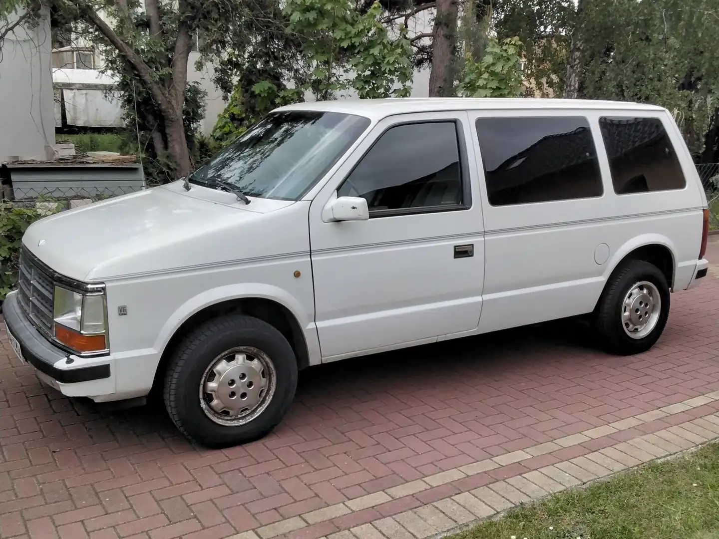 Chrysler Voyager Voyager Automatik LE Weiß - 1