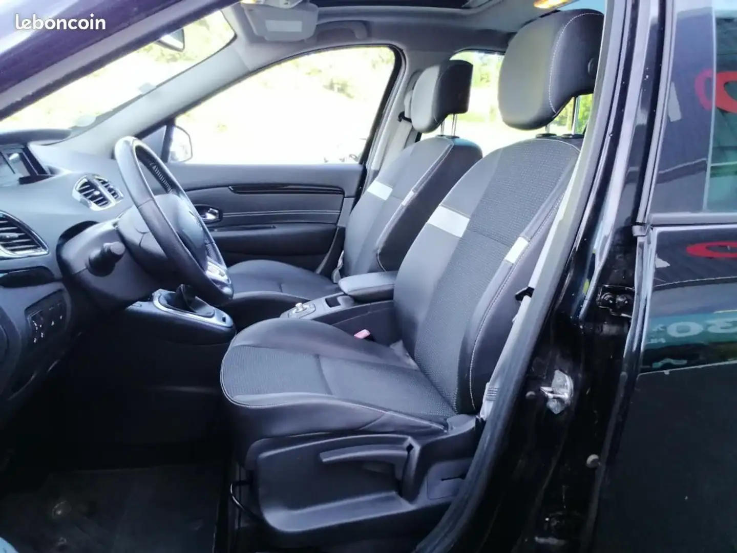 Renault Scenic Scénic III dCi 110 Energy FAP eco2 Bose Edition Noir - 2