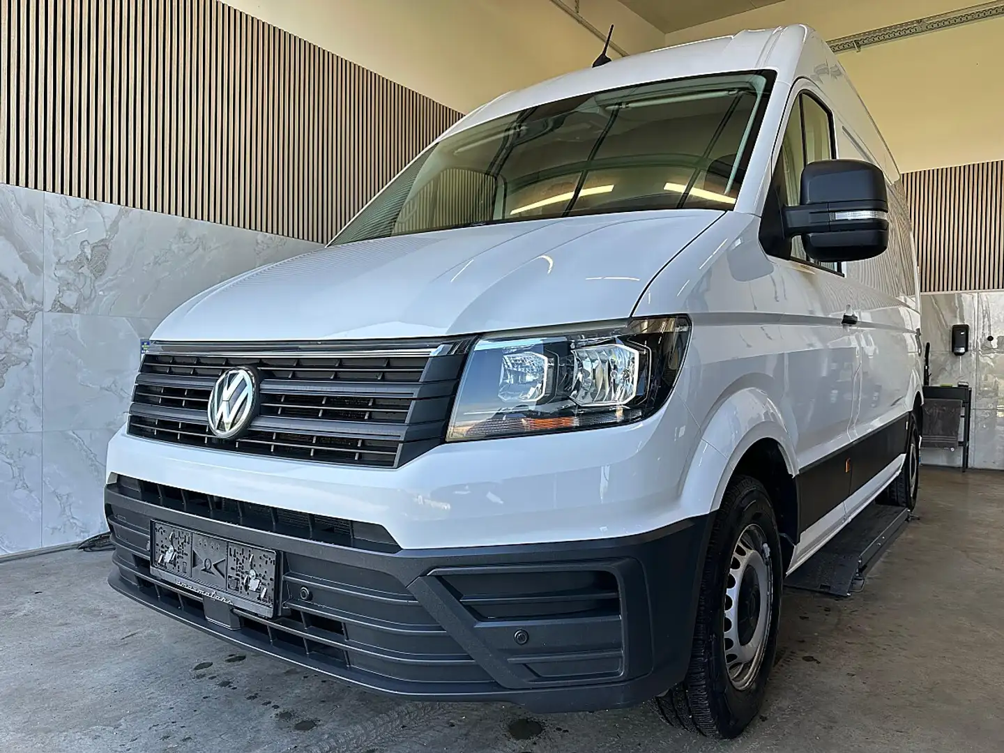Volkswagen Crafter 35 Kasten MR L3H3 2,0 TDI BMT, 1.Besitz... Weiß - 1