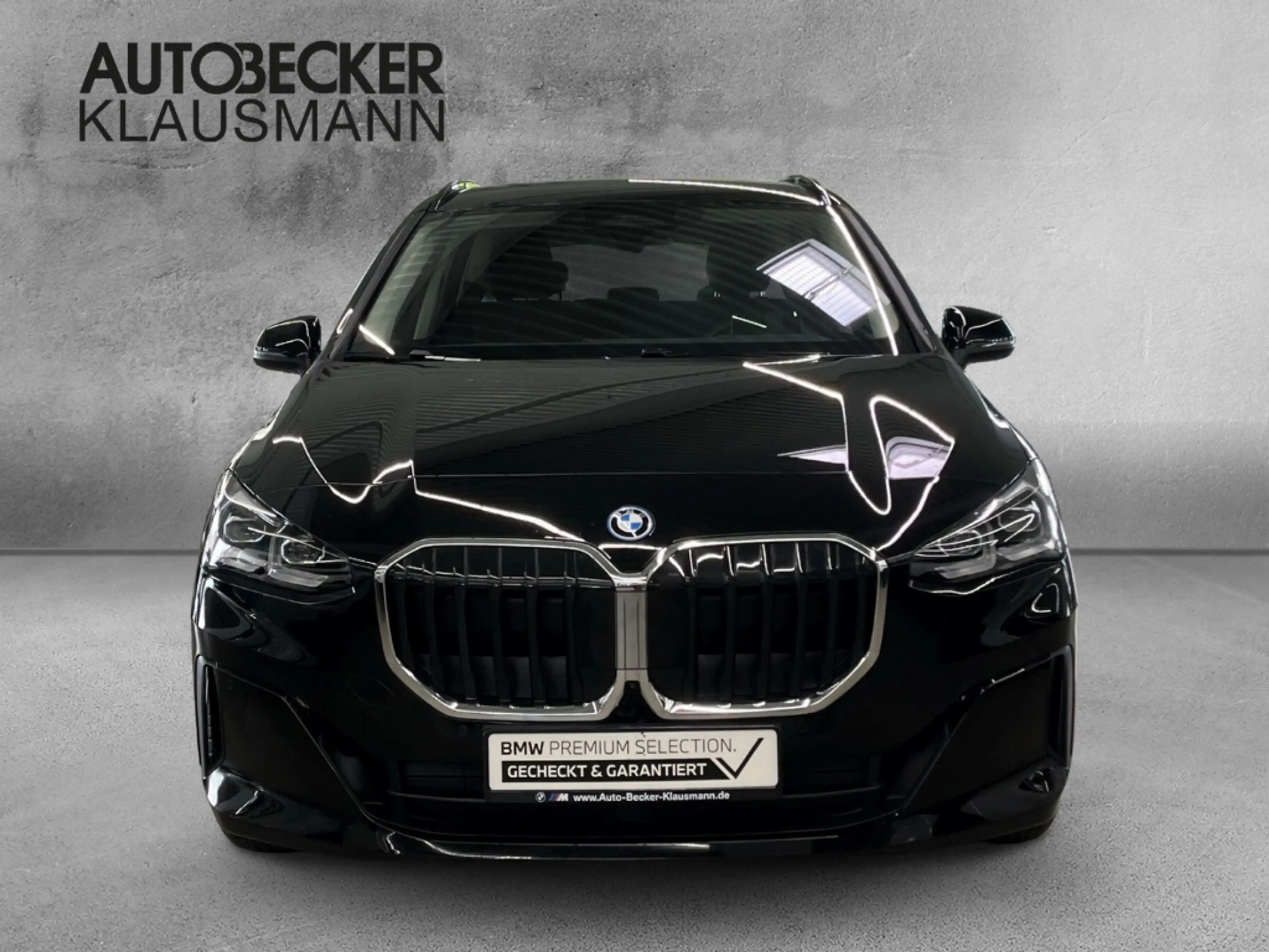 BMW 230 Active Tourer e xDrive Park-Assistent — photo 5