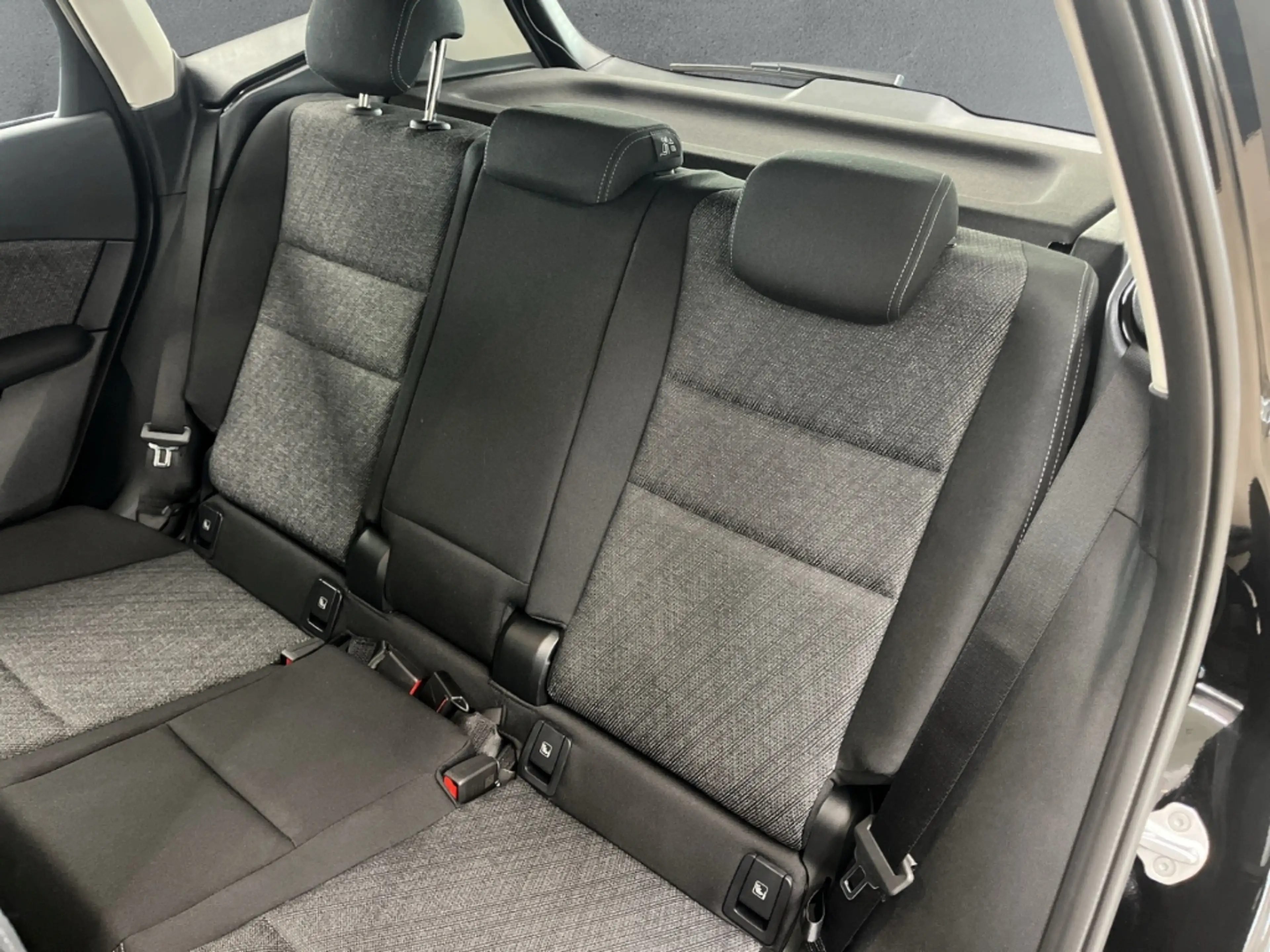 BMW 230 Active Tourer e xDrive Park-Assistent — photo 13