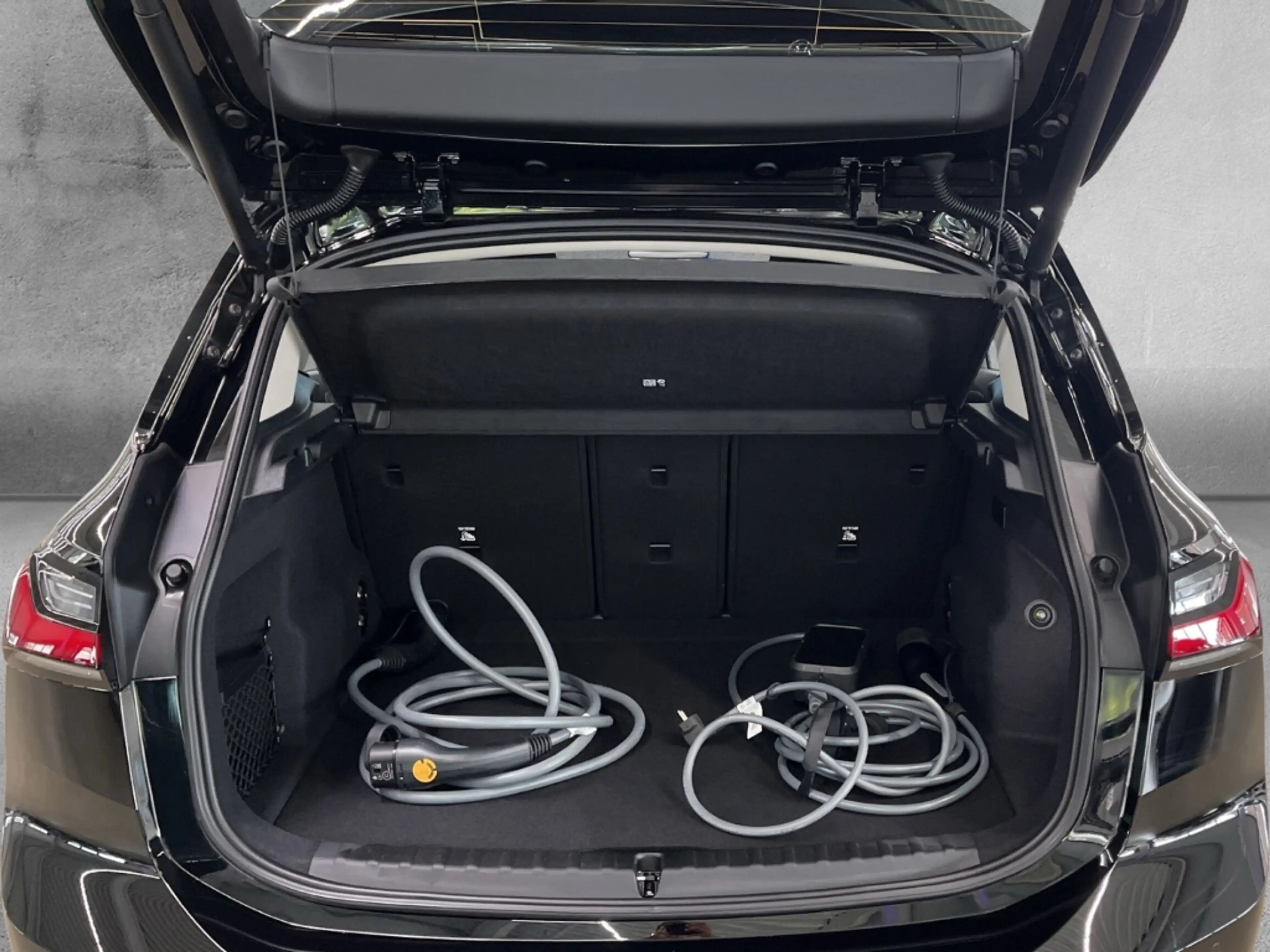 BMW 230 Active Tourer e xDrive Park-Assistent — photo 15