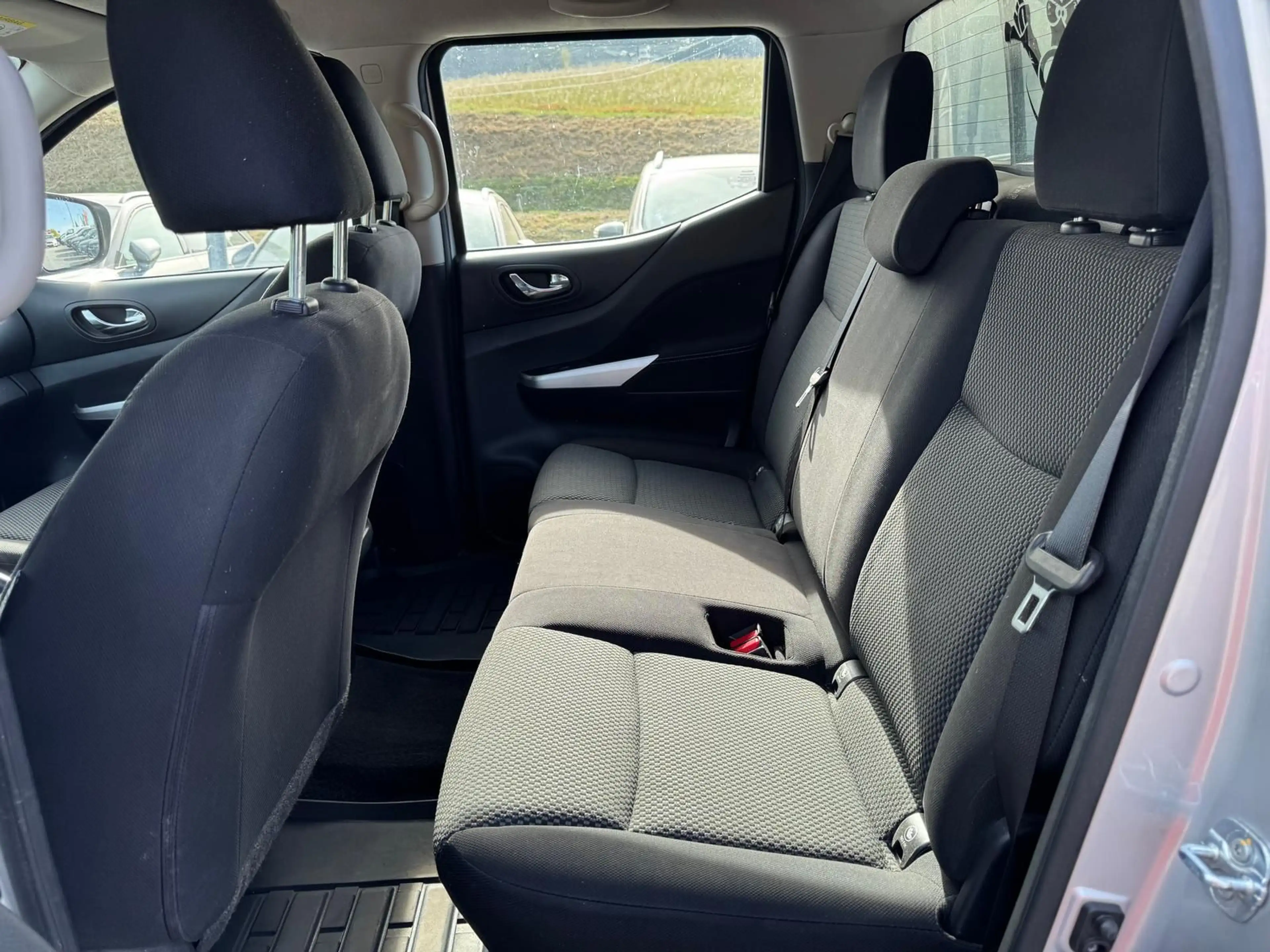 Nissan Navara 2.3 dCi *ACENTA-DOUBLE-CAB*4x4*AHK*SHZ*KL — photo 8
