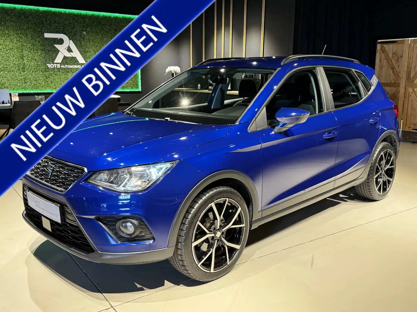SEAT Arona 1.0 TSI DSG Style Navi|Cruis|PDC|Media Blauw Blauw - 1