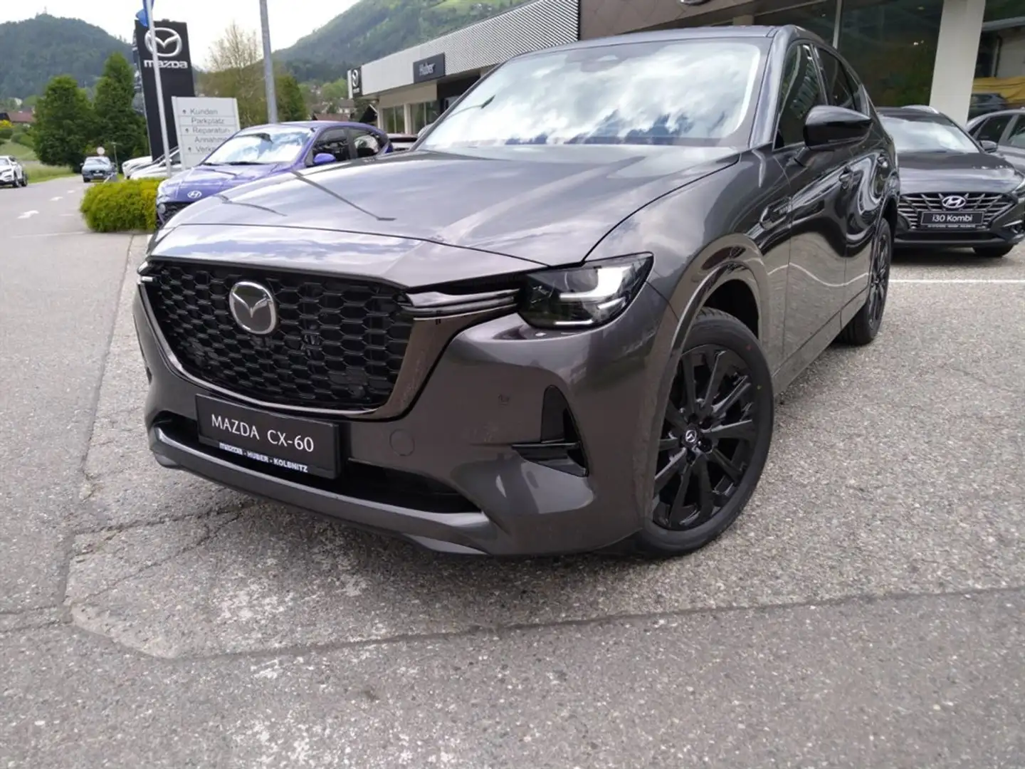 Mazda CX-60 3,3 6ZYL CD254 AUT AWD HOMURA CON DRI Grau - 2