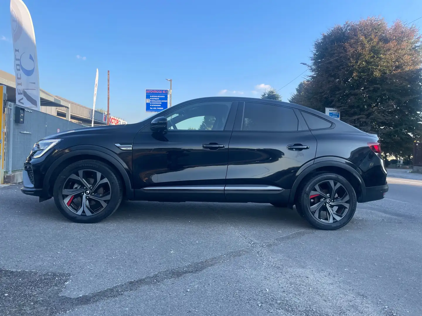 Renault Arkana Arkana 1.6 E-Tech full hybrid R.S. Line 145cv Zwart - 2