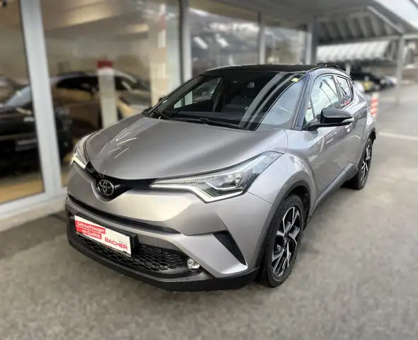 Toyota C-HR main image