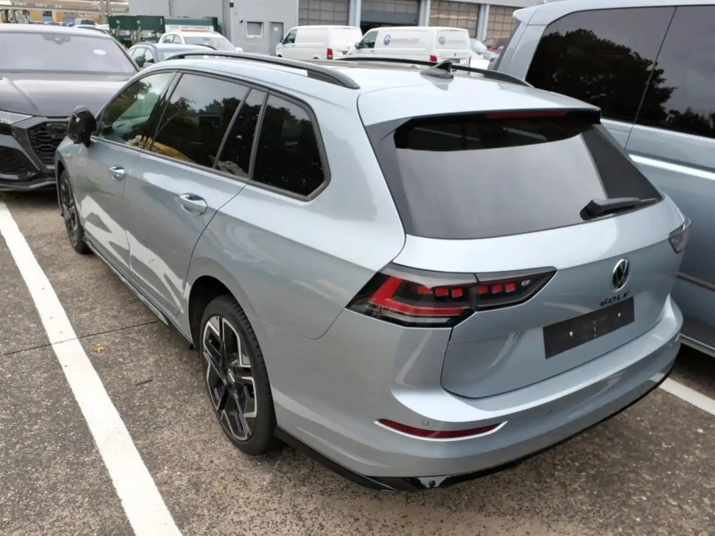 Volkswagen Golf Variant R-Line *FACELIFT*Black Style*PANORAMA*AHK*HeadUp* Gri - 2