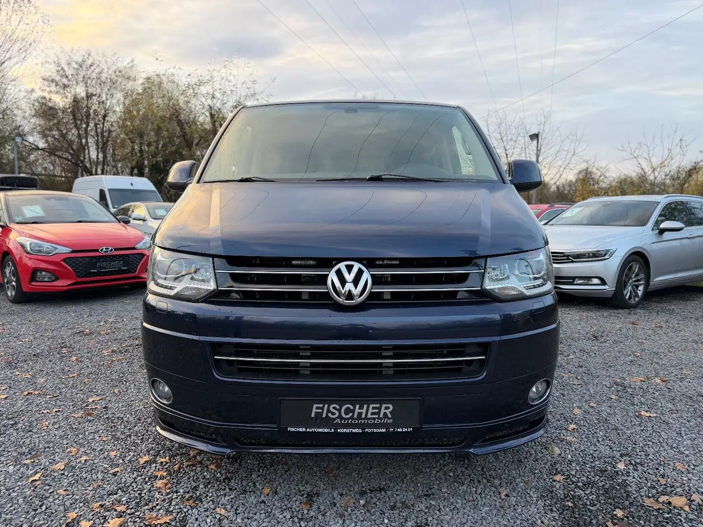 Volkswagen T5 Multivan Highline+LEDER+NAVI+DSG+XENON+DYNAU Blau - 2