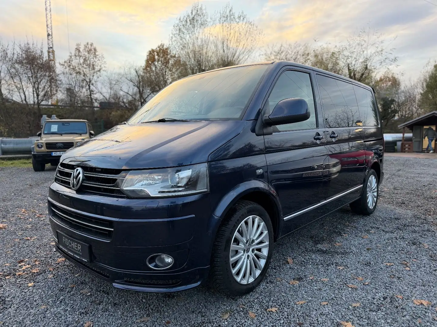 Volkswagen T5 Multivan Highline+LEDER+NAVI+DSG+XENON+DYNAU Blau - 1